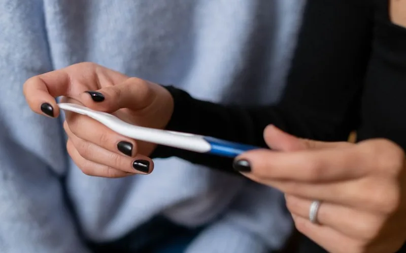 Hamilelik Testi Ne Zaman Yapılır? Doğru Zaman ve Yöntemler